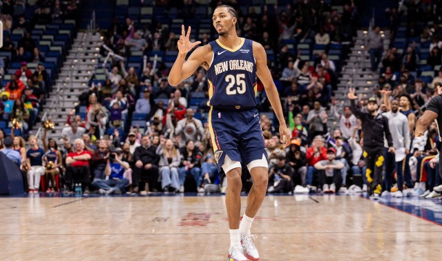 墨菲生涯第3次单场投进10+三分 历史第5多 仅次于水花利登